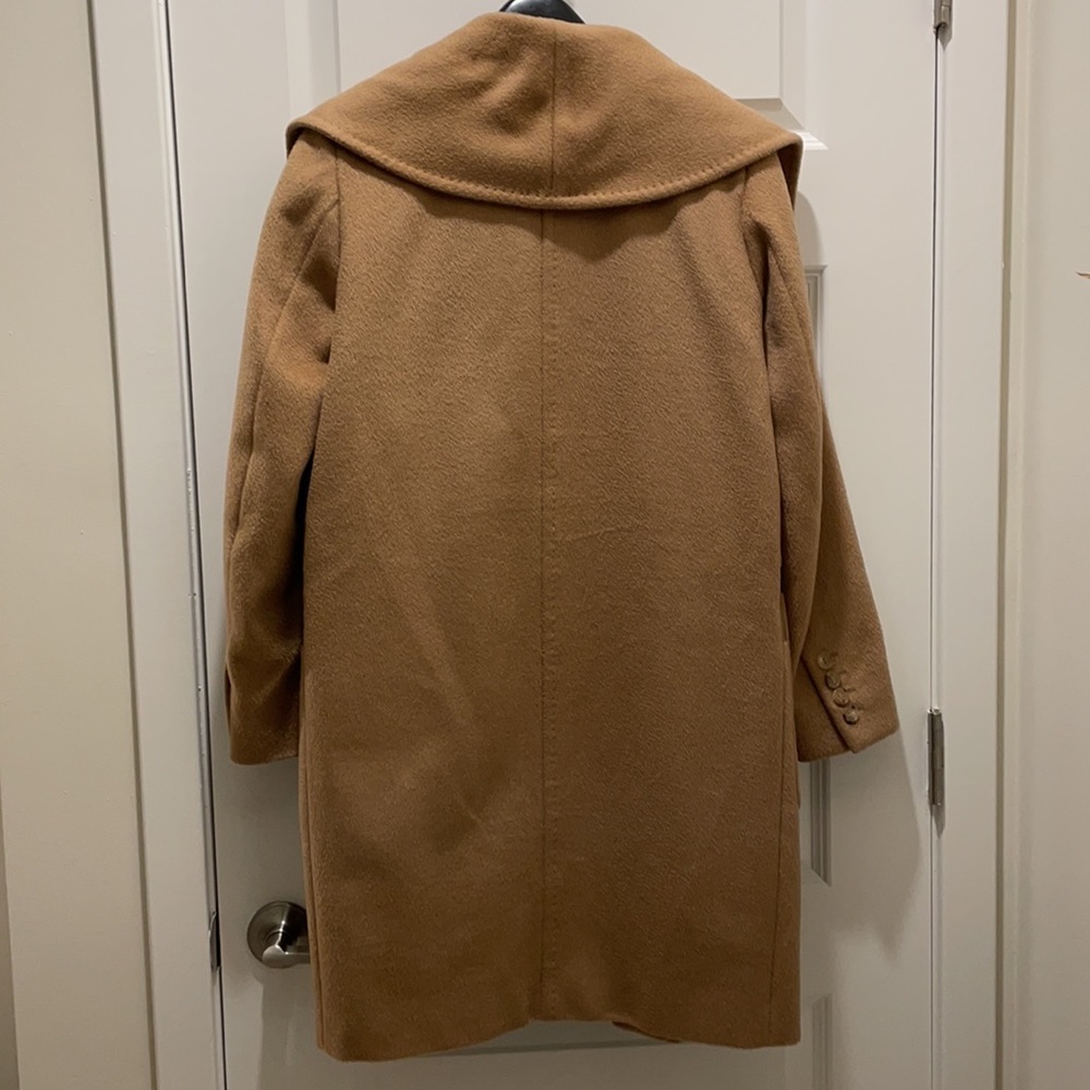 MaxMara camel coat - Picture 10 of 10